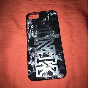 PINK IPhone 7 phone case